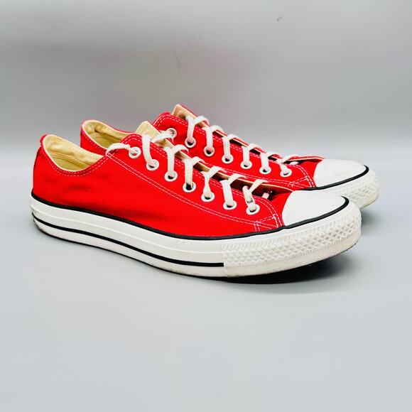 Converse Shoes Mens 11 Red Canvas Chuck Taylor All Star 2 Low Athletic Sneakers - Picture 2 of 10